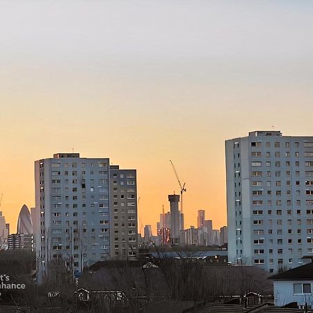 Bright Spacious En-Suite Room W/ London Views - 8Min From London Bridge! Exteriör bild